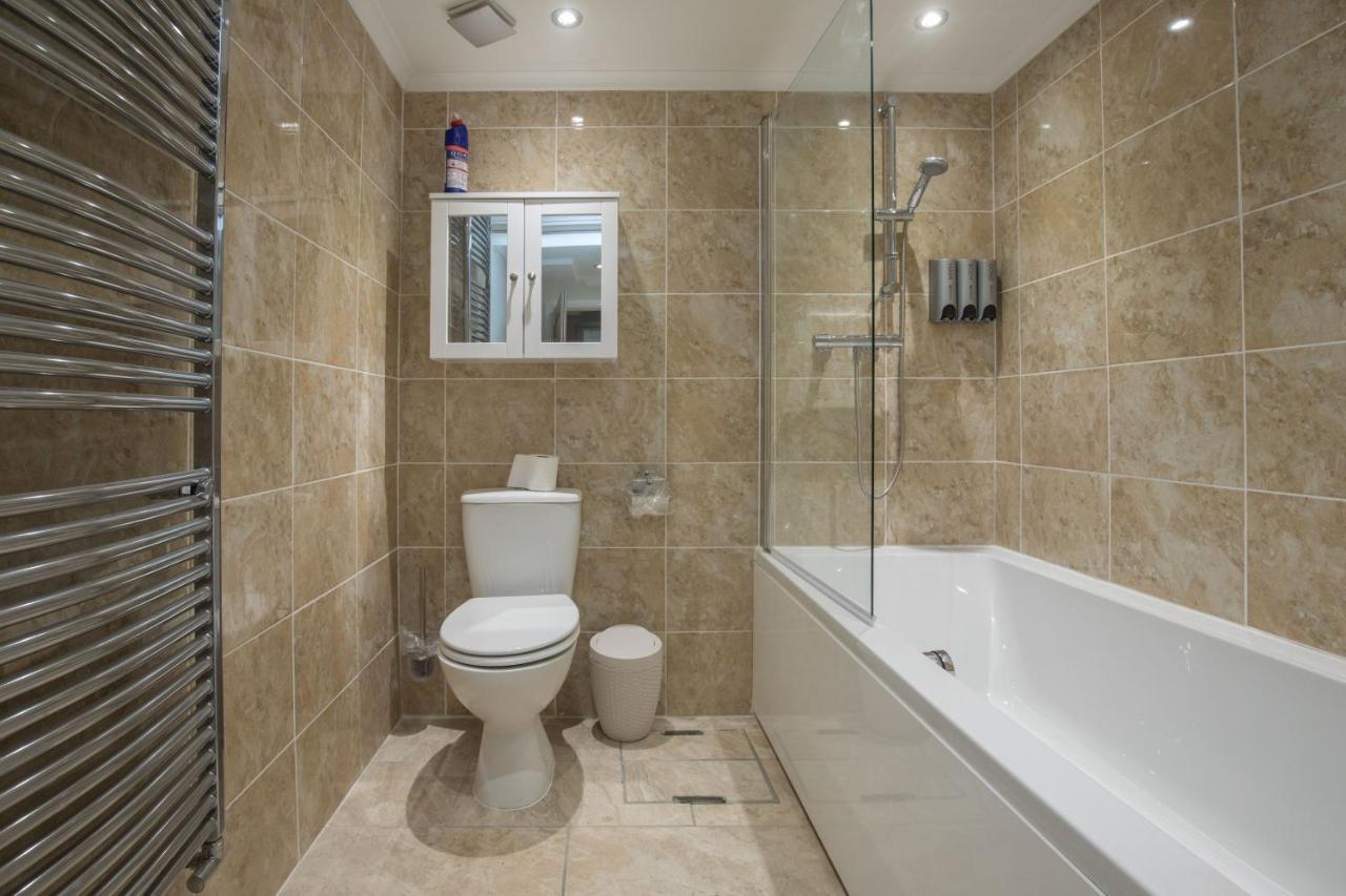 Riverside Central Kingston Flat 1B Surbiton Exterior foto