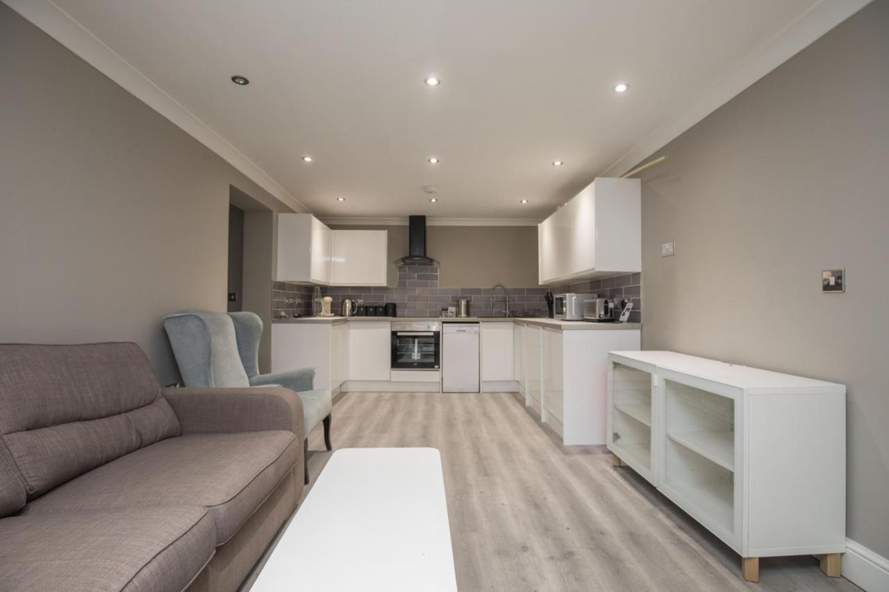 Riverside Central Kingston Flat 1B Surbiton Exterior foto